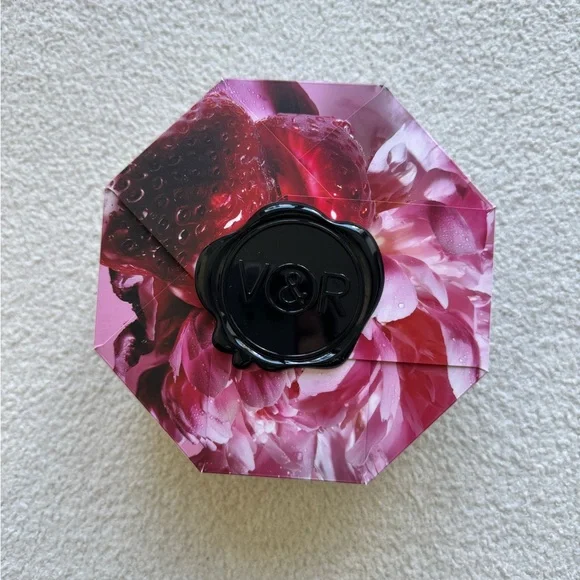 Viktor&Rolf Flowerbomb Pretty Peony Eau De Parfum with Peony & Strawberry - Picture 2 of 4